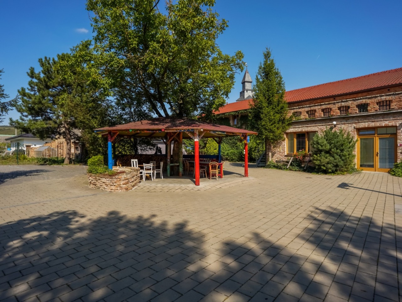 Ubytování v hotelovém domě Adina v Hotelu Kurdějov