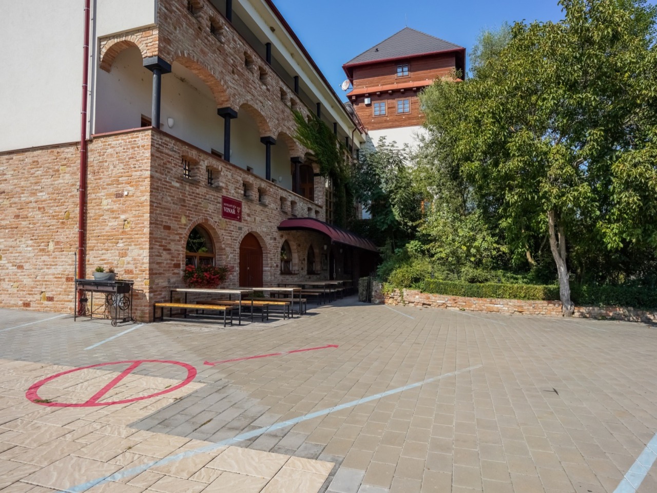 Ubytování v hotelovém domě Vinař v Hotelu Kurdějov