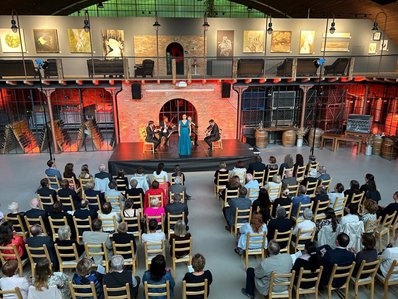 Hlavní sál Art Wine Hall v Hotelu Kurdějov