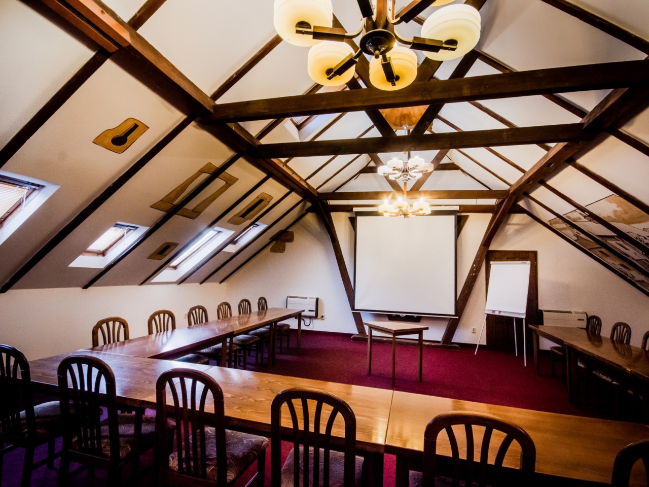 Školící sál T1 v Art Wine Hall v Hotelu Kurdějov