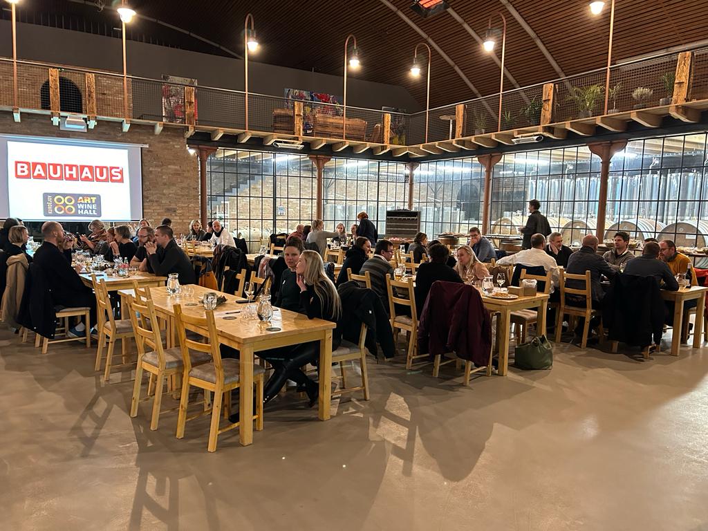 Originální zážitek pro vaši firmu v Art Wine Hall v Hotelu Kurdějov