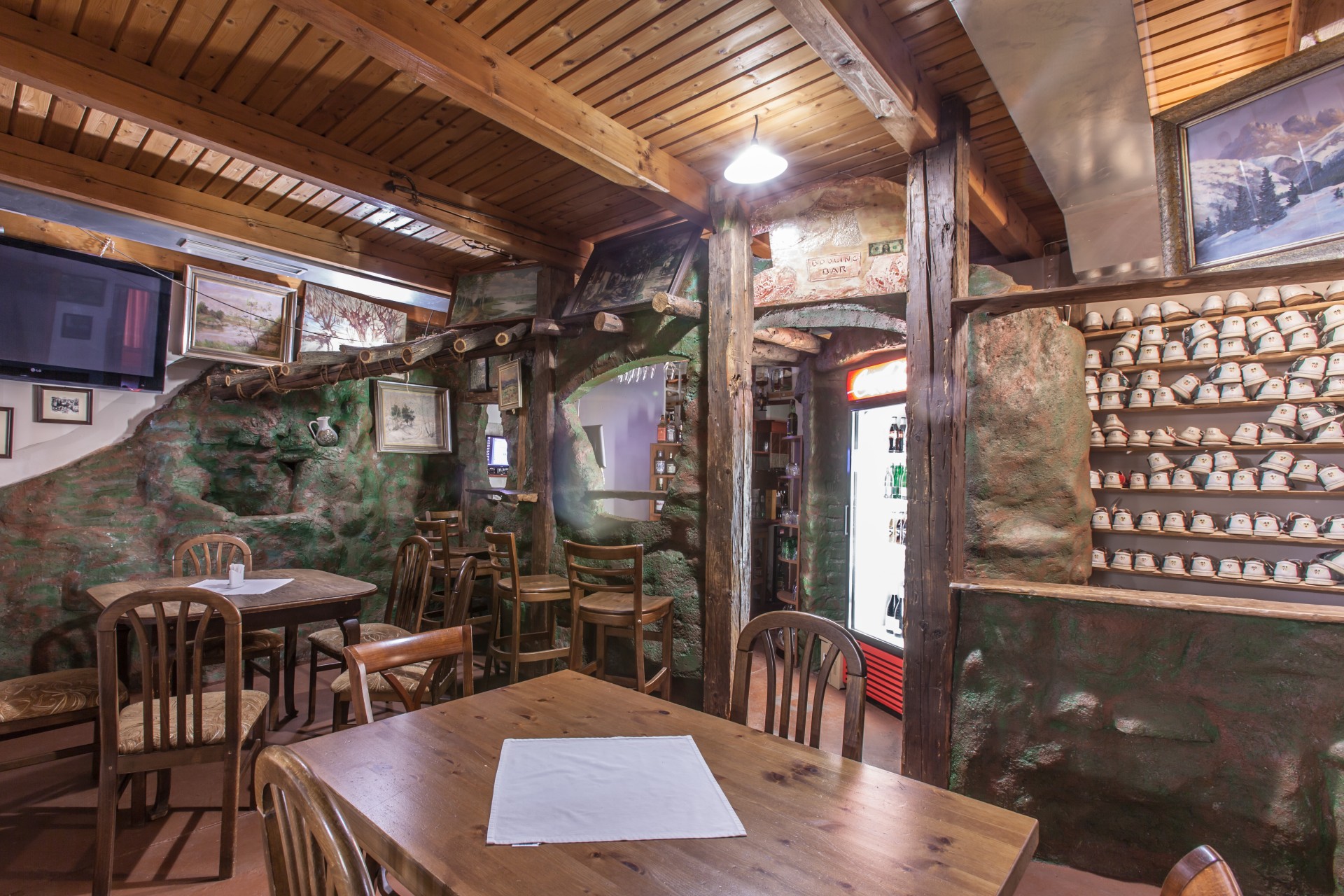 Bar a raut v Hotelu Kurdějov