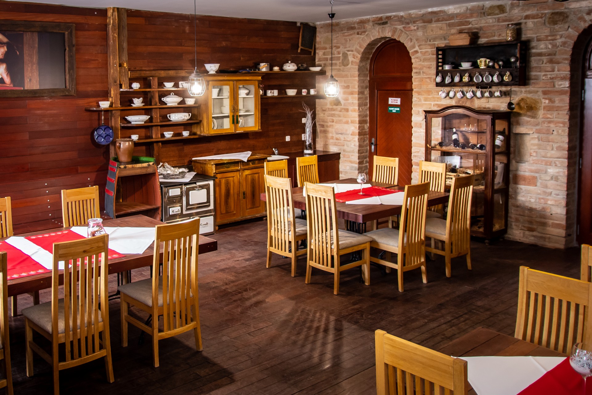 Salonek Vinařka v hotelovém domě Vinař v Hotelu Kurdějov